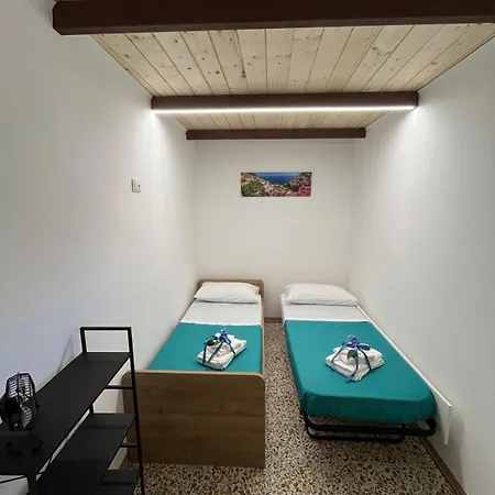 Nello House بيت للعطل فيكو إيكوينس